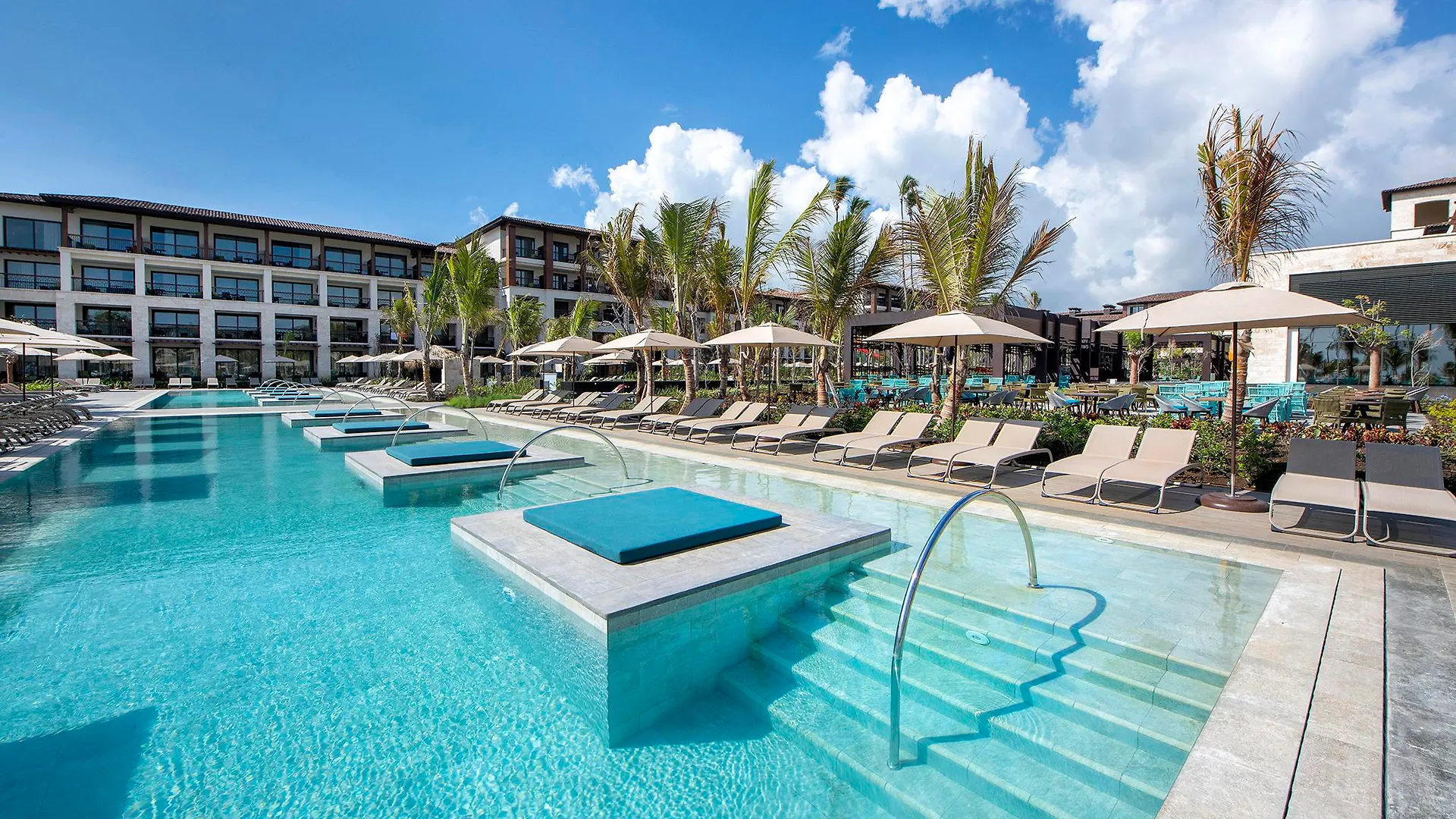 Unique Club At Lopesan Costa Bavaro Dominican Republic
