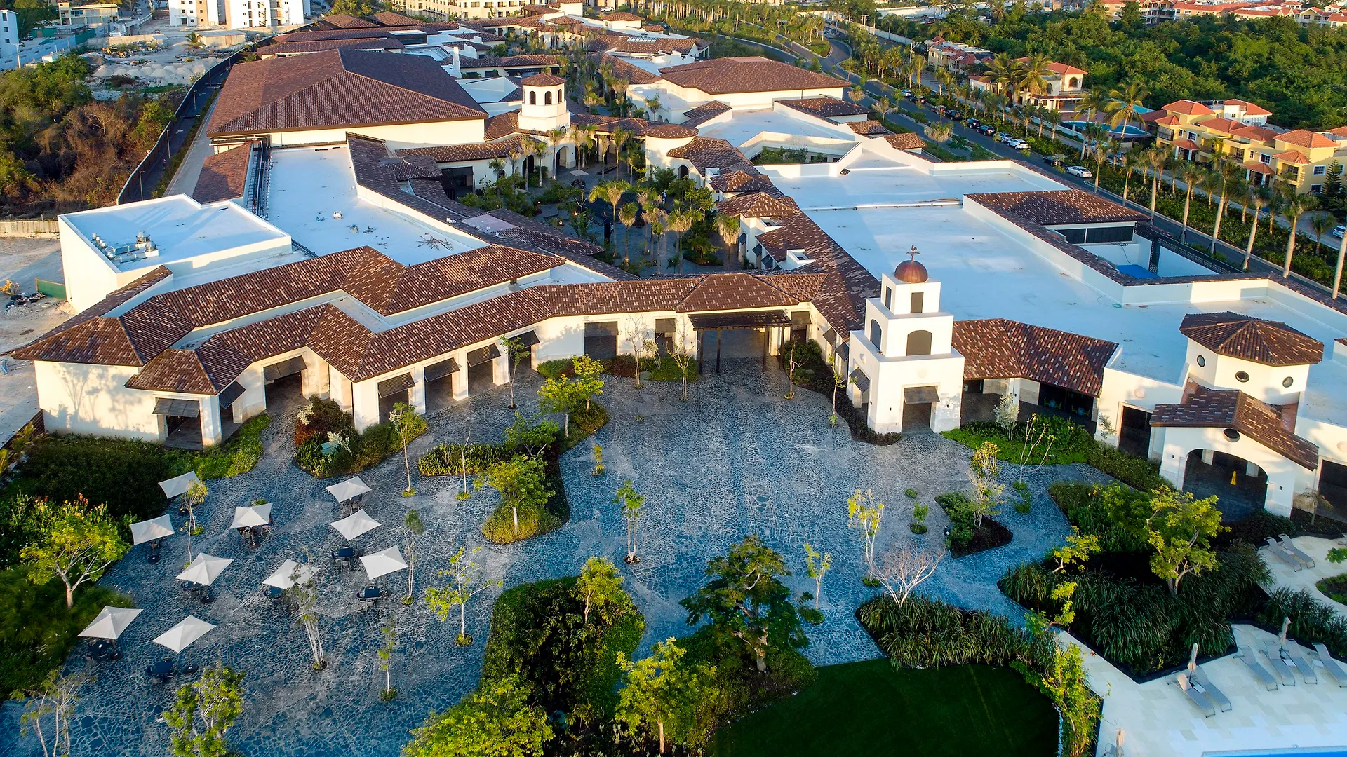 Unique Club At Lopesan Costa Bavaro