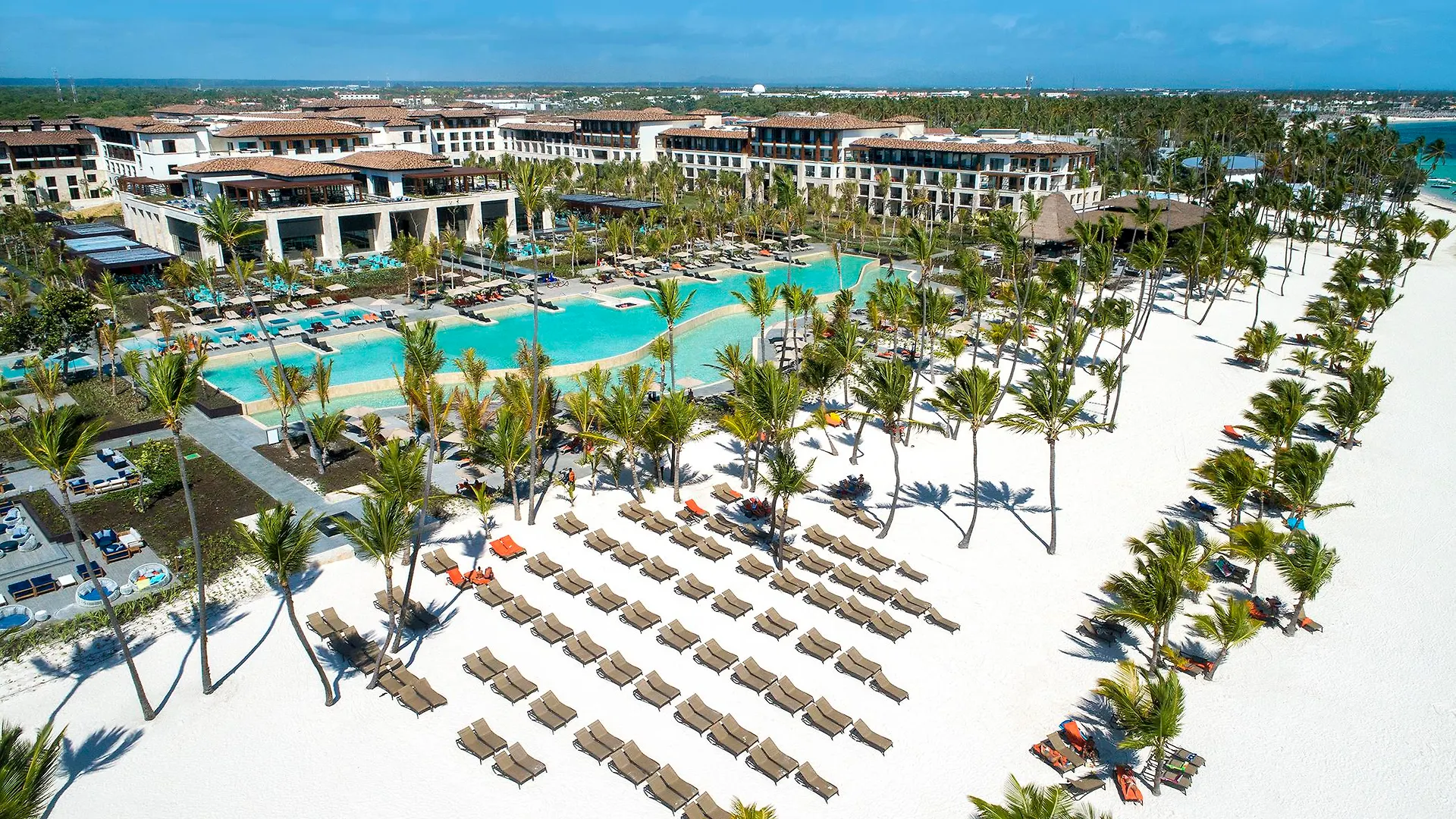 Unique Club At Lopesan Costa Bavaro Hotel